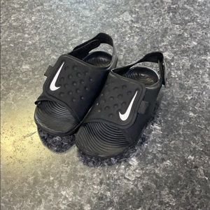 Toddler boy Nike sandals